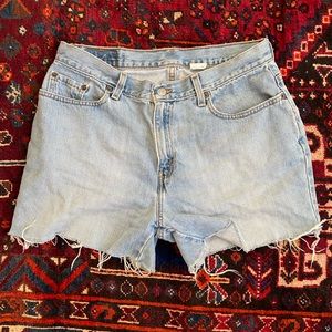 True vintage Levi shorts in light wash